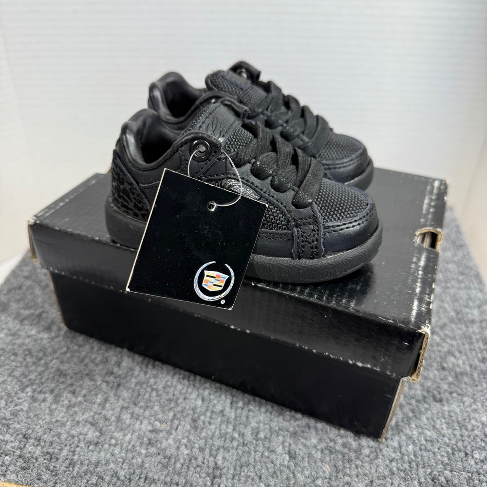 VTG Cadillac Reno Mesh Lo Sneakers Youth Boys 4 Black Monochrome Leather Upper‎